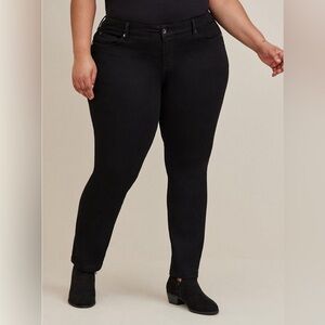 Boyfriend straight cut vintage stretch black jeans